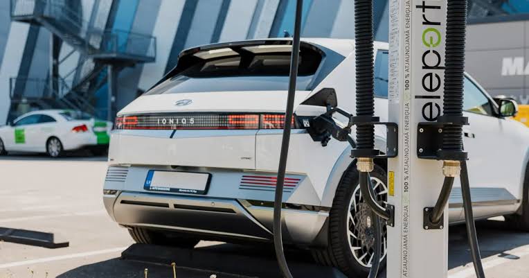 The EV Owner Who Charged For 100,000 Miles Tells Us What They Wish They Knew First