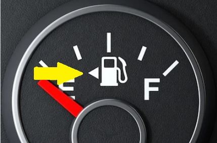 Car Owners Shocked To Discover The Real Purpose Of The Arrow Next To The Fuel Gauge