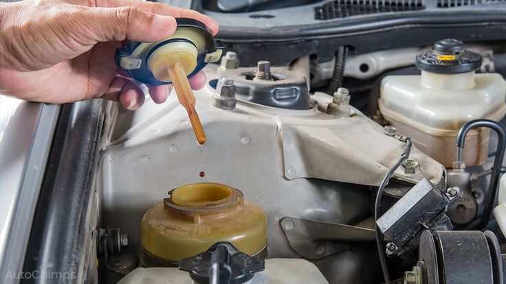 This Is Why Your Car’s Power Steering Fluid Is Leaking