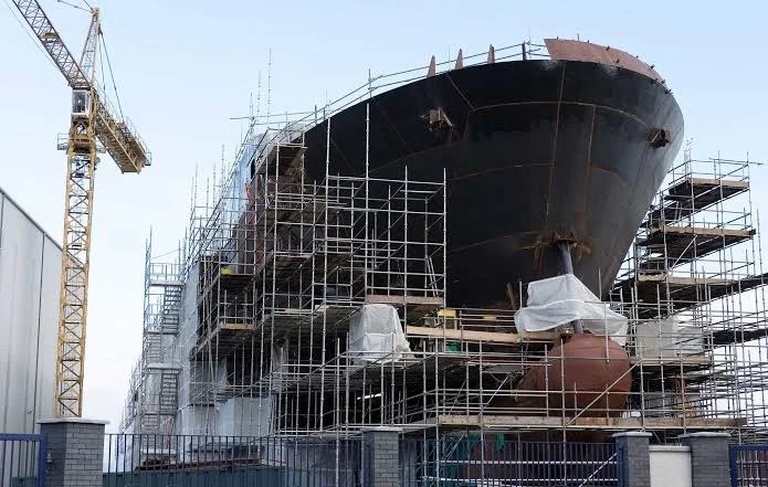 From wooden ships to ironclads: Technological advancements in shipbuilding From wooden ships to ironclads: Technological advancements in shipbuilding