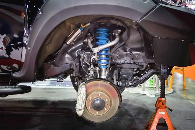 Step 4: Check the Suspension Step 4: Check the Suspension