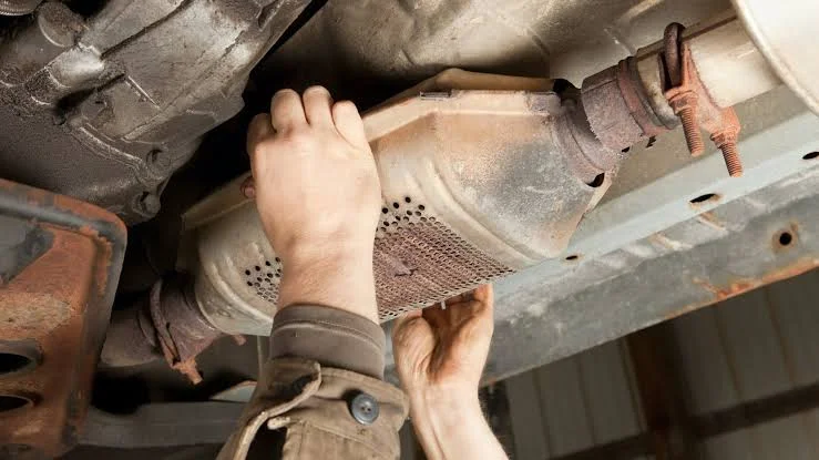 How to tell if your catalytic converter is damaged How to tell if your catalytic converter is damaged