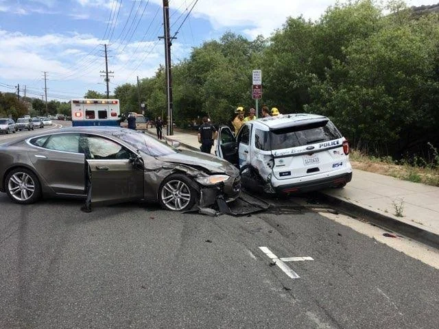 Challenges that need to be addressed before autonomous vehicles can become a reality Challenges that need to be addressed before autonomous vehicles can become a reality