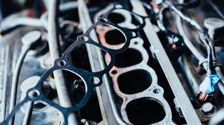Indications of Intake Manifold Leaks Indications of Intake Manifold Leaks