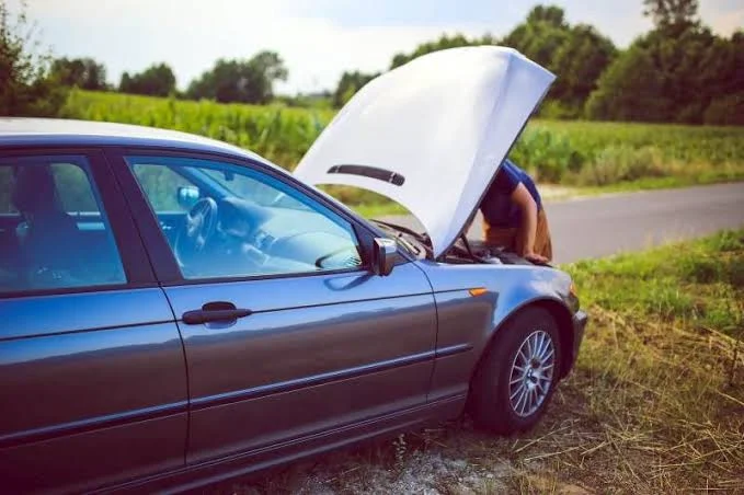 Common causes of cars shutting off while driving Common causes of cars shutting off while driving