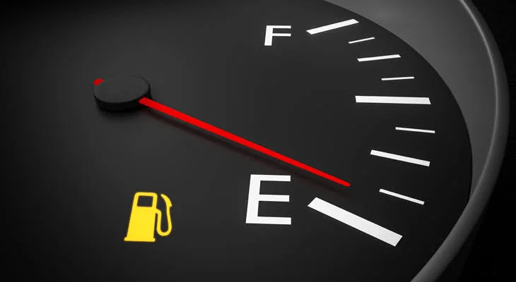 Low Fuel Light on But Tank is Full? A Guide to Fixing an Inaccurate Fuel Gauge