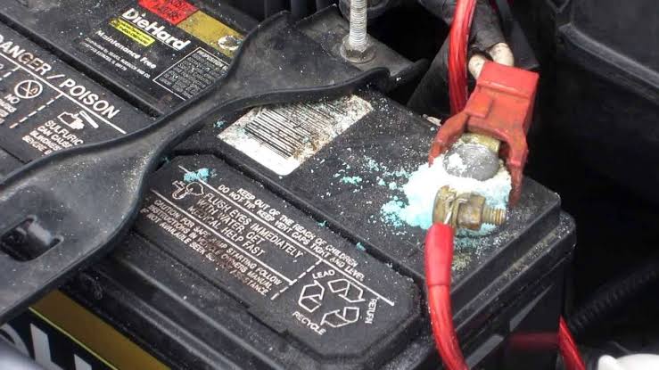 Mechanics Admit They're Surprised How Many Owners Don't Know This Simple Battery Trick