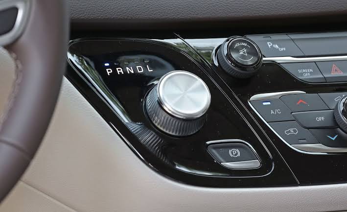 The Hidden Safety Feature In Modern Cars That Most Owners Never Activate