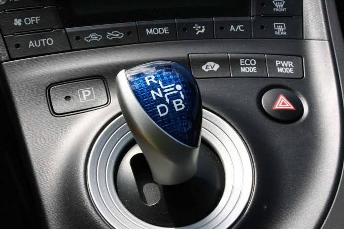 Beyond P, R, N, D: Unlocking the Meaning of Automatic Transmission Abbreviations