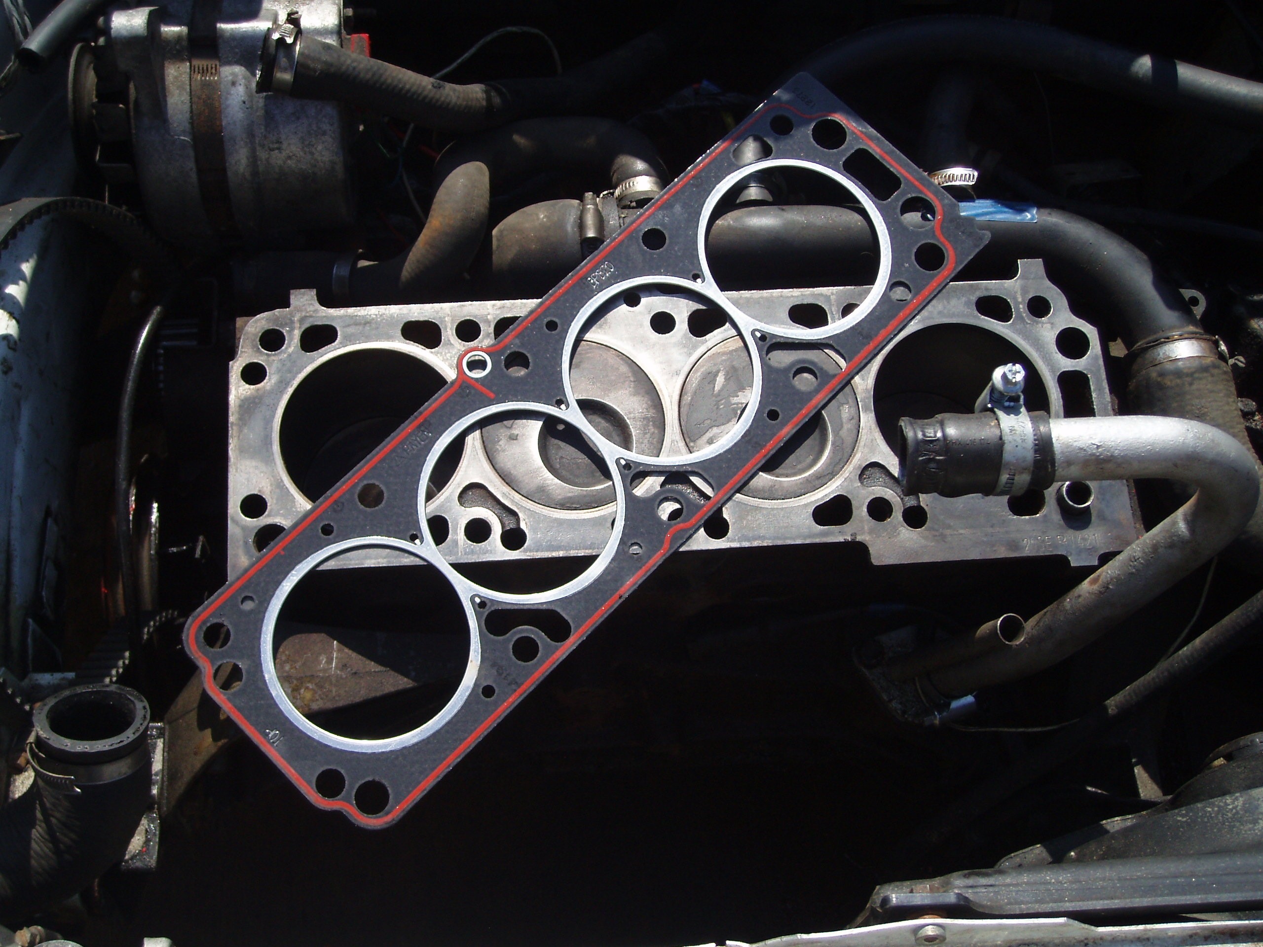 Expert Advice: Head Gasket Troubles and When to Seek Professional Help