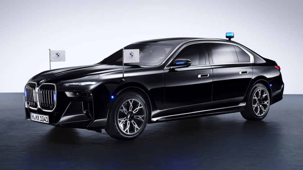 BMW Unveils New Armored i7 and V8 7 Series for High-Profile Individuals