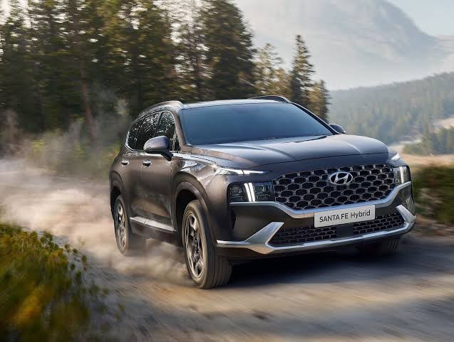 Hyundai Santa Fe: The Spacious and Stylish SUV