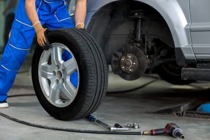 How to Change a Car Tire