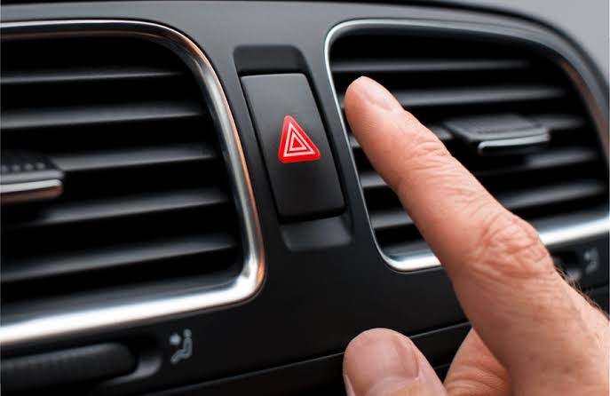 What is the Purpose of Hazard Lights and How to Use Them Properly