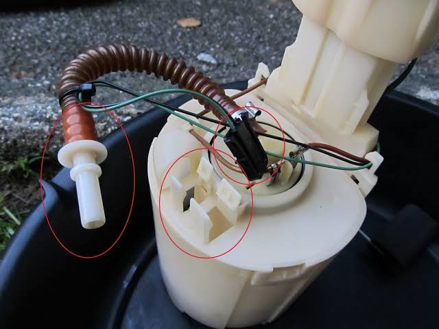 Fuel Pump Replacement Guide: What Else to Replace