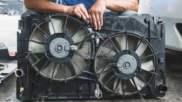 Radiator Fan Not Working? Here Are 10 Possible Causes and Solutions