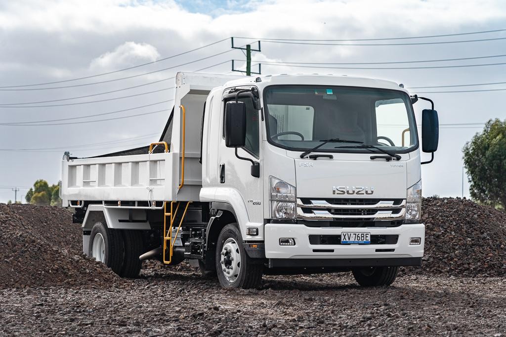 Isuzu FSR: A Comprehensive Guide to the Medium Duty Truck