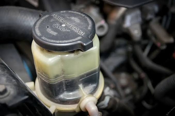 Don’t Panic: Understanding Power Steering Fluid Leaks (Causes, Symptoms & Fixes)