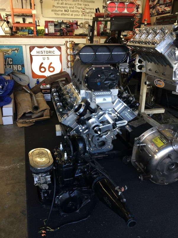How a Nitro Car Engine Works