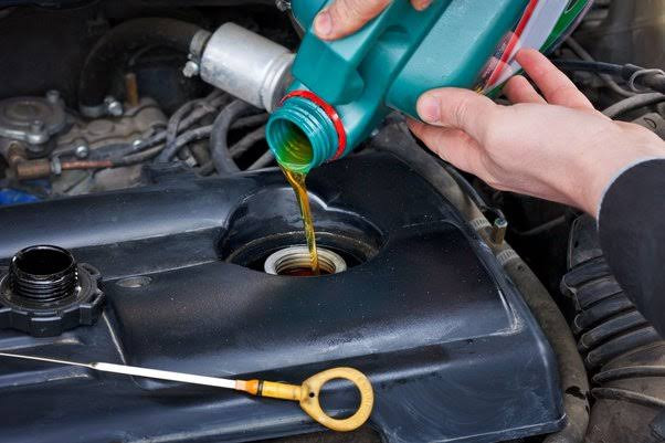 Oil Change Mystery Solved: When to Top Up After Running Your Car