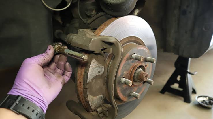 Brakes: The Complete Guide to Troubleshooting Sticking Brake Caliper