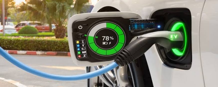 What to Do If Your Electric Car Runs Out of Charge in the Middle of Nowhere