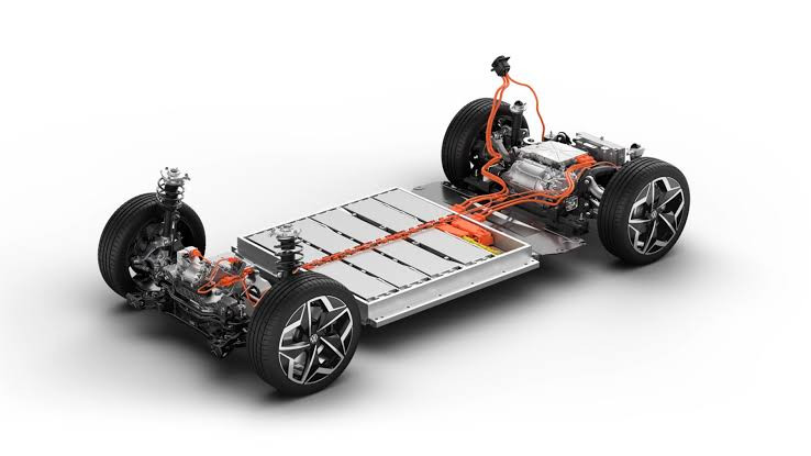The End of Gas Stations? Nuclear Batteries Could Power EVs for 50 Years With a Single Charge