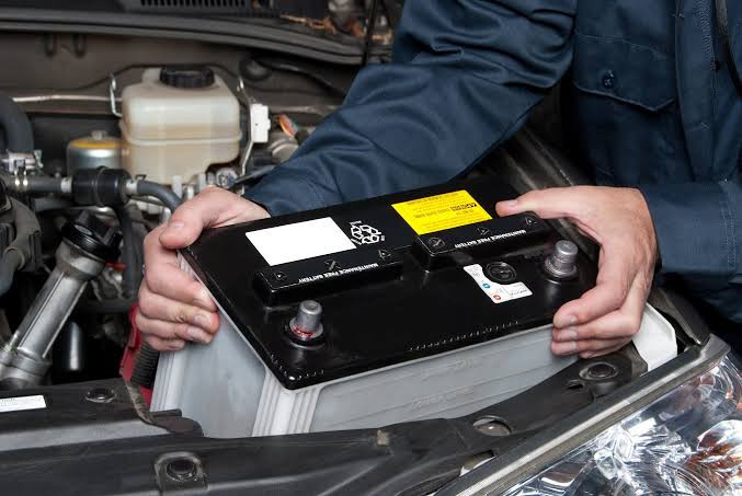 Battery Troubleshooting: When to Replace or Recharge